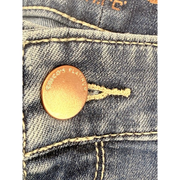 Chico's Platinum Jeans Women's 0.5 Short US-6 Blue Mid-Rise Slim Leg 30" Inseam - Picture 12 of 14